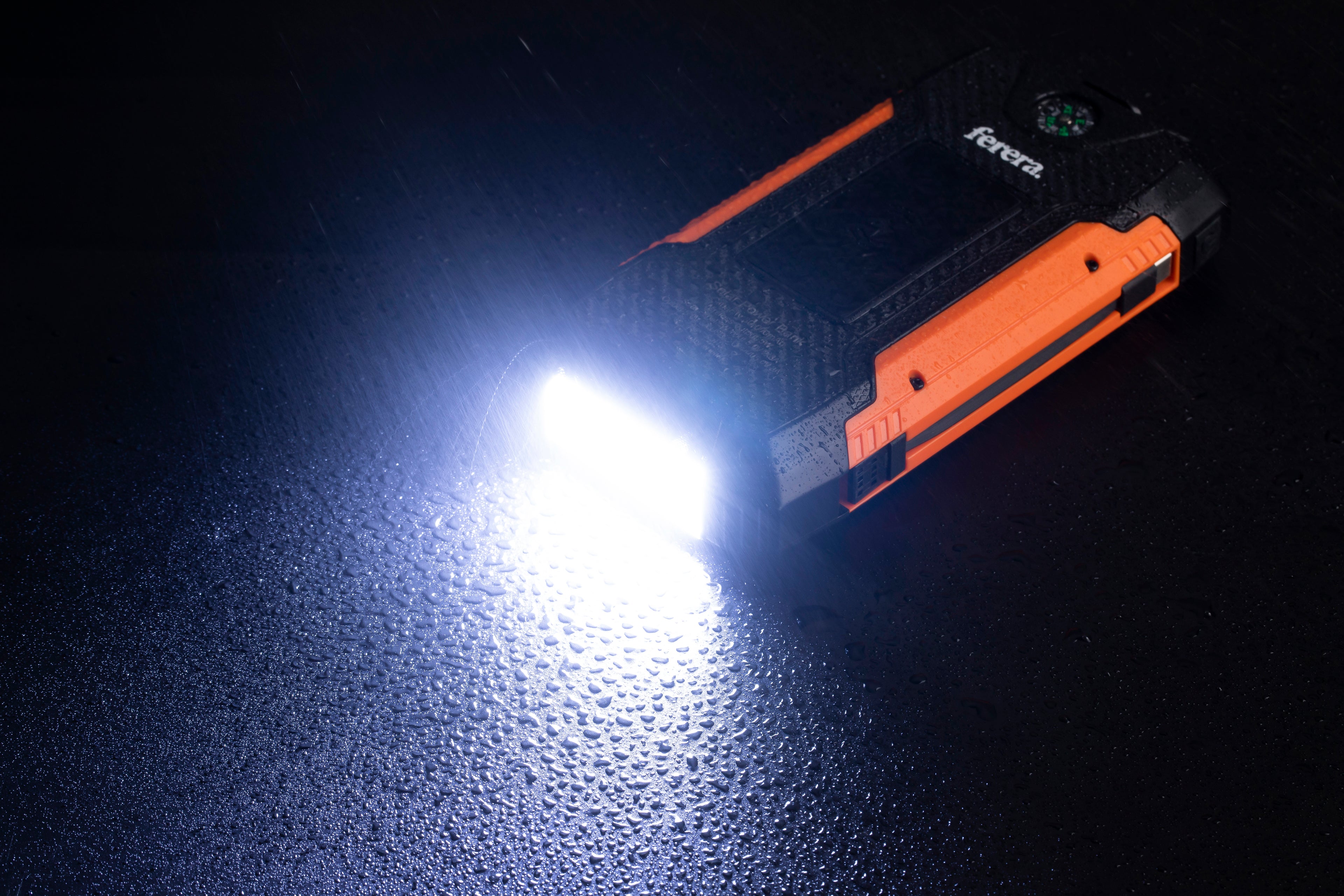 Ferera Powerbank 30.000 mAh Zonneenergie